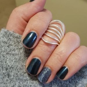 Color Street nail polish strips